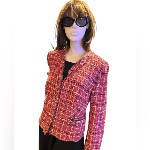 Basler Gmbh Black, Red, and White Size 16 Tweed Plaid Ladies Jacket - Picture 2 of 13